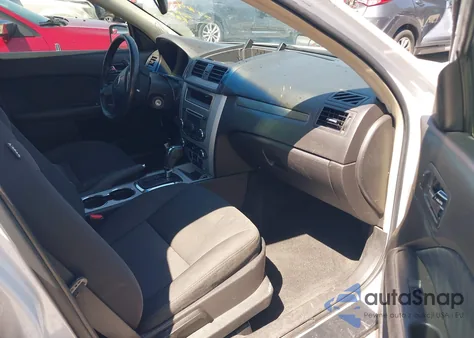 2011 Mercury Milan из США, поврежденный, VIN 3MEHM0HA5BR603645